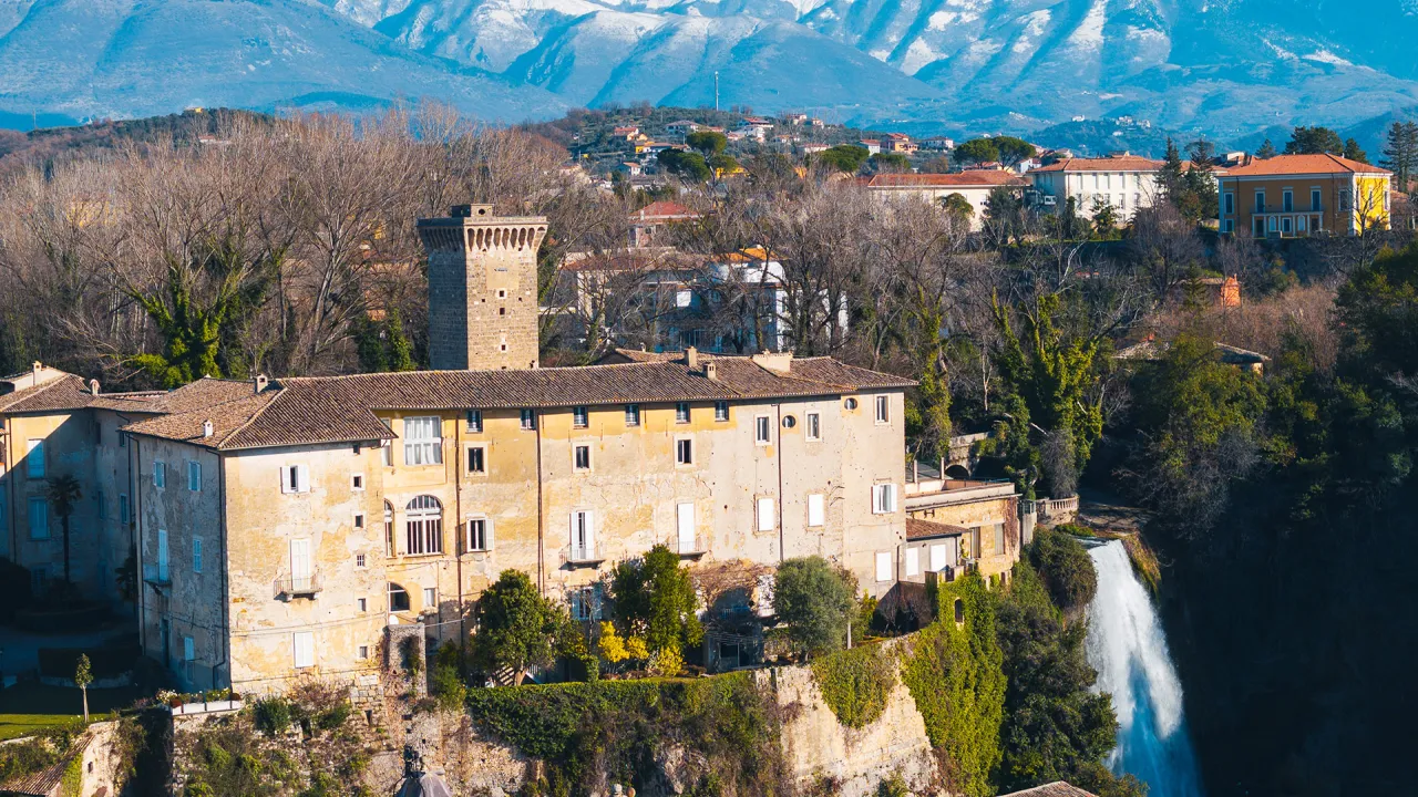 Castello Boncompagni Viscogliosi