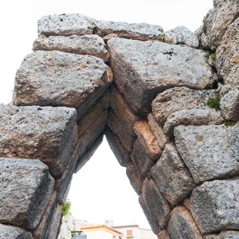 Arco a sesto acuto
