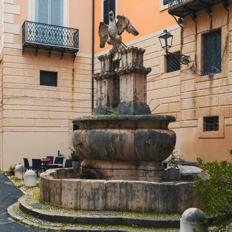 Fontana dell'Aquila