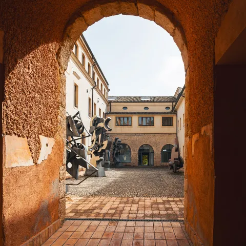 Castello Ladislao