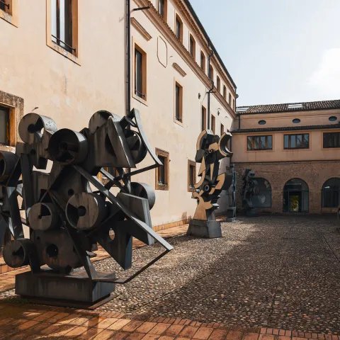 Castello Ladislao