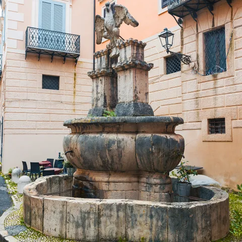 Fontana dell'Aquila